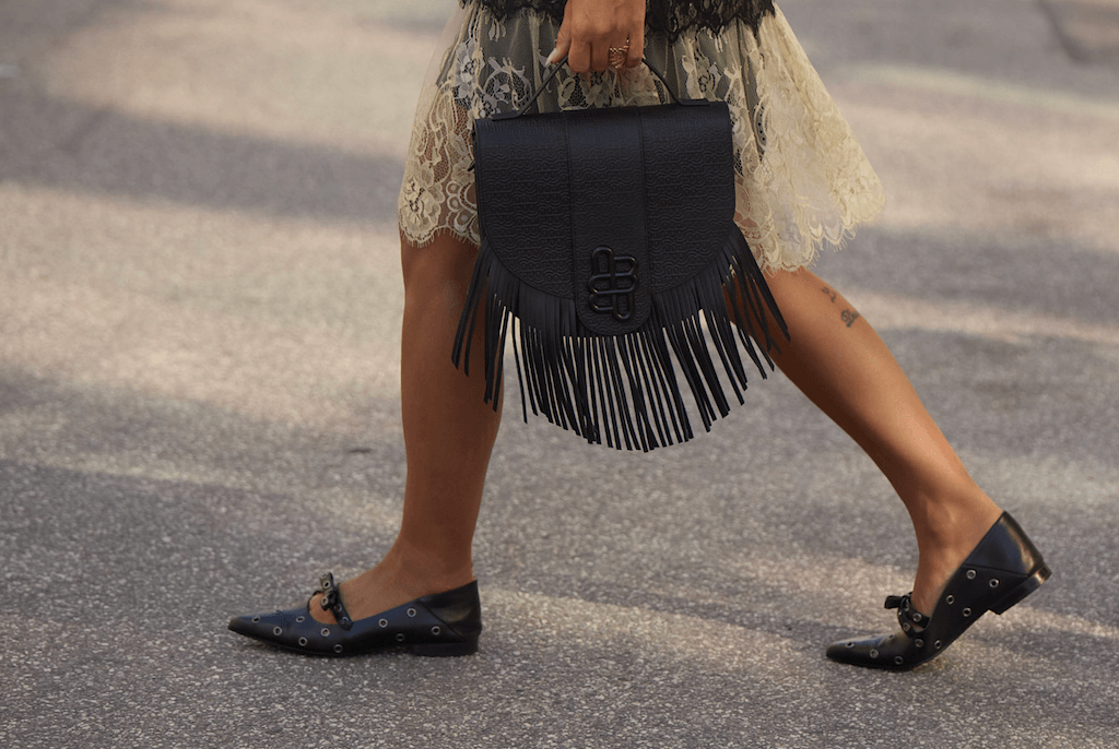 Cómo combinar los zapatos con el bolso para conseguir estilismos de 10 sin esfuerzo