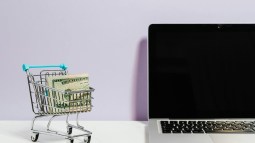 Estos son los productos que más compran los españoles en los supermercados online según un estudio