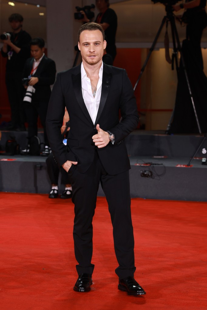 Kerem Bürsin.