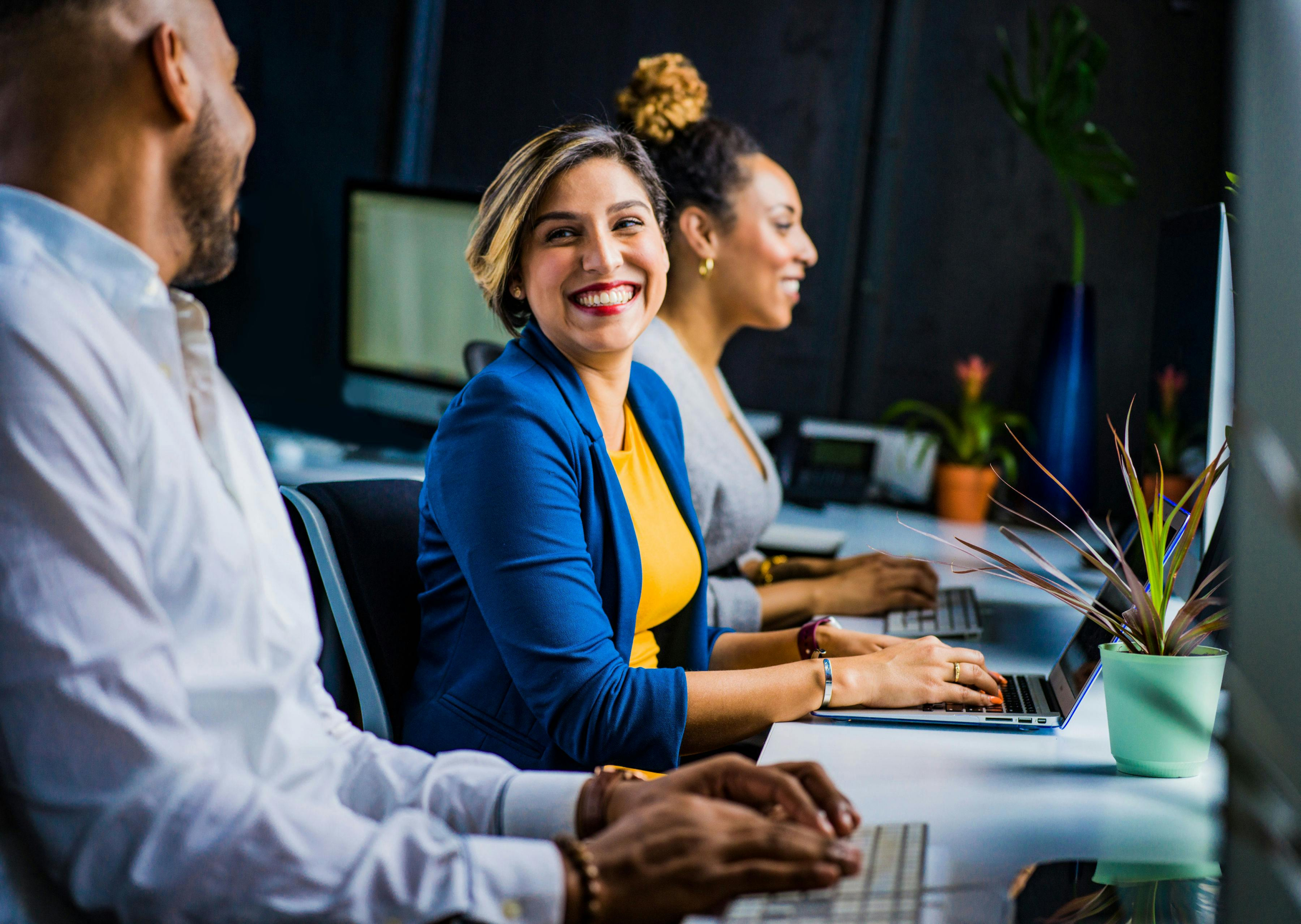 Más de 60 frases motivadoras para el trabajo
