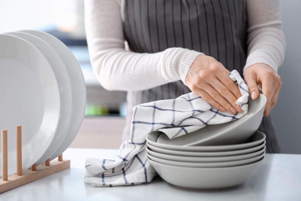 Los objetos de la cocina que conviene desechar para mejorar el espacio y ser más eficiente a la hora de ordenar