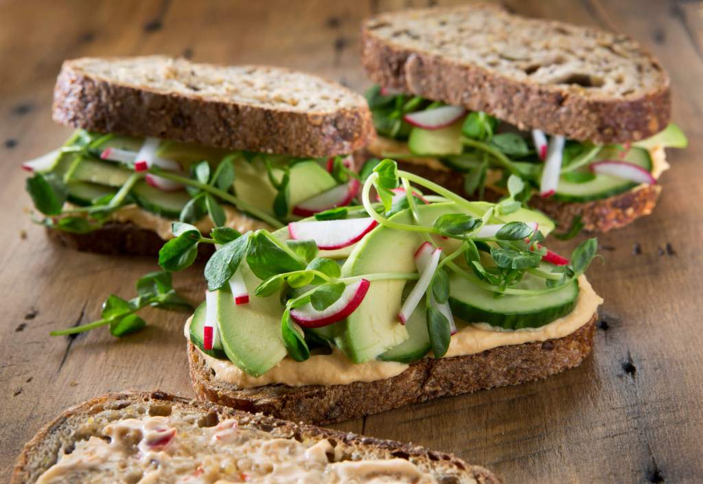 7 opciones light de bocadillos para cuidar la dieta recomendadas por una nutricionista