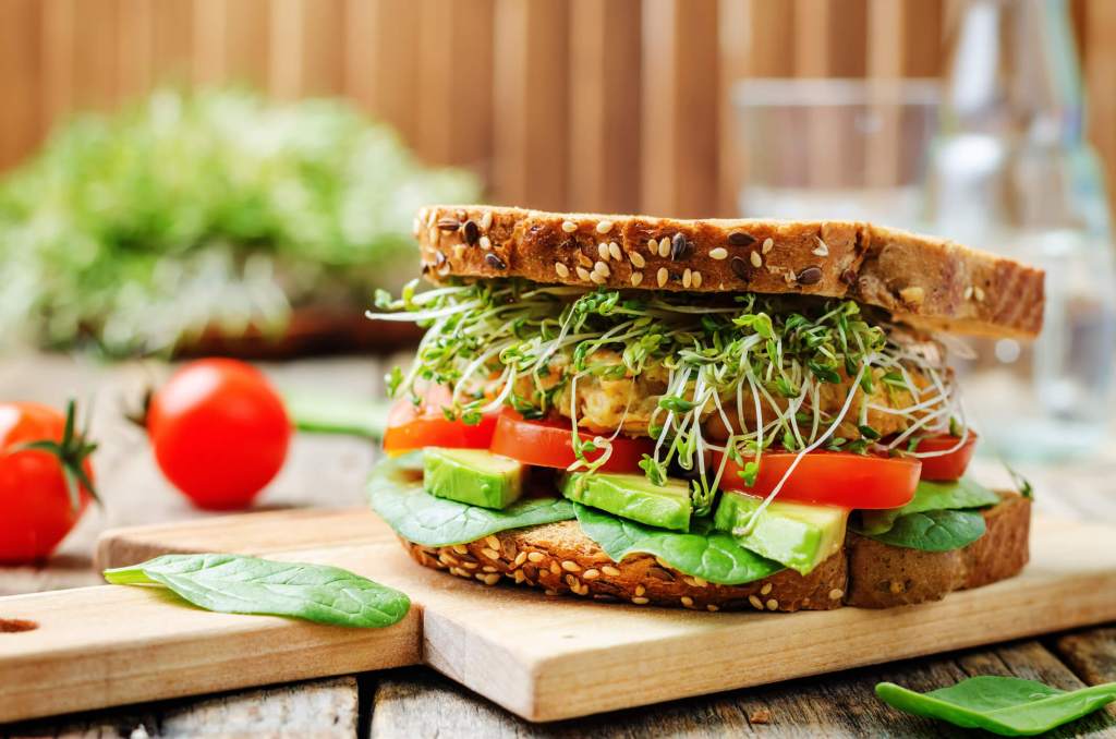 7 opciones light de bocadillos para cuidar la dieta recomendadas por una nutricionista