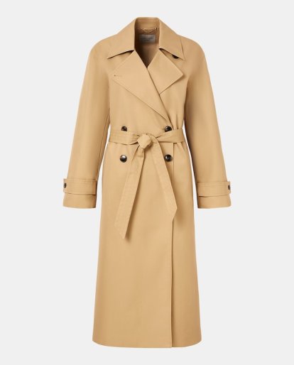 Esta chaqueta es la gran aliada del otoño de las mujeres de +50 años