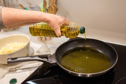 Controla la temperatura del aceite para que el rebozado sea perfecto
