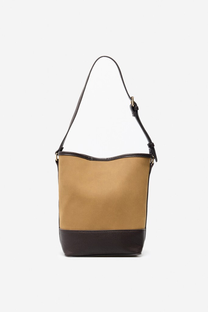 Parfois tiene el clon low cost del bolso de firma francesa que no paran de llevar Nuria Roca, Maribel Verdú y otras mujeres +50 este otoño