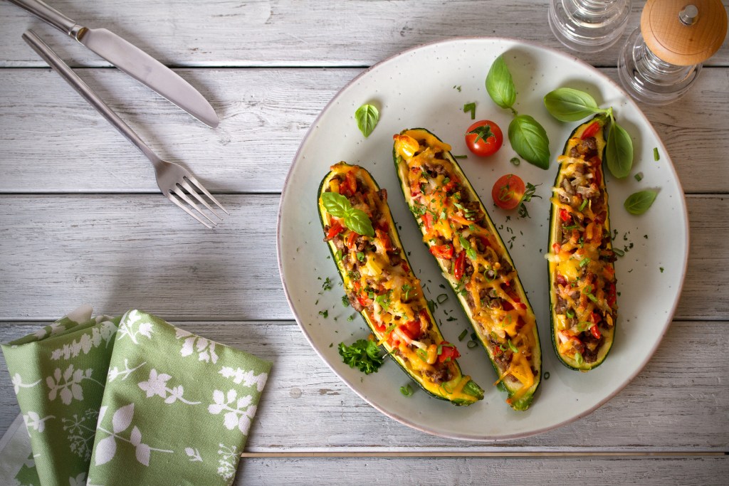 Recetas light para crear un menú completo y rico pero bajo en calorías, con productos económicos y de temporada