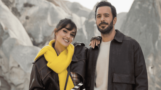 Hande Erçel y Baris Arduç