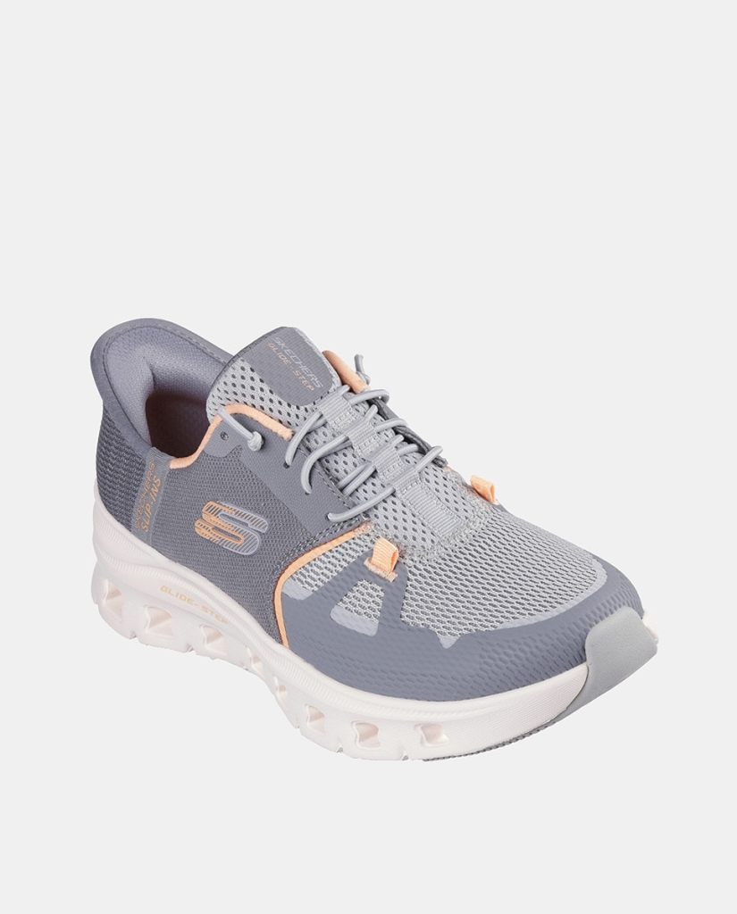 Las zapatillas Skechers que adoran las mujeres +50 tienen descuentazos en las rebajas de El Corte Inglés