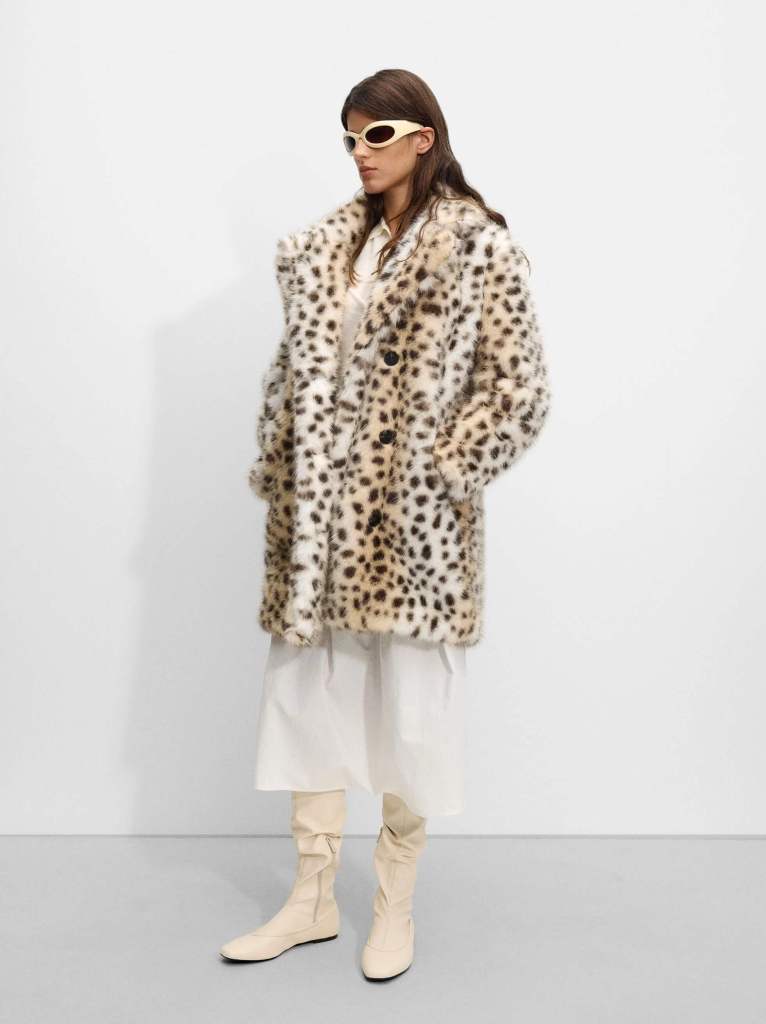 abrigos-tendencia-invierno-rejuvenecedores
