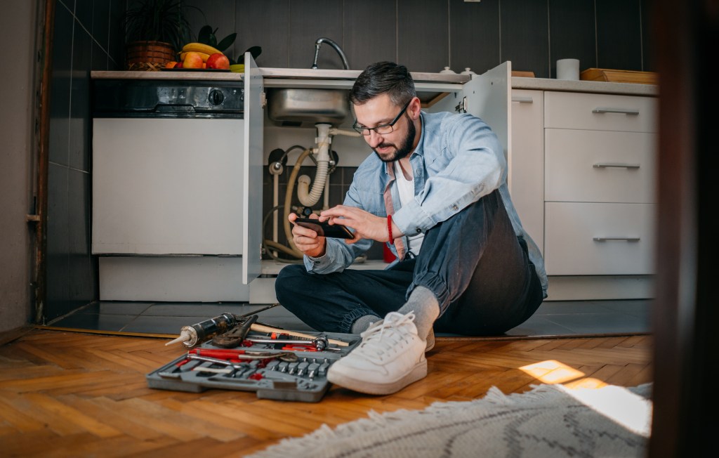 Te sorprenderá esta nueva plataforma de la OCU que facilita la reparación de electrodomésticos y dispositivos electrónicos