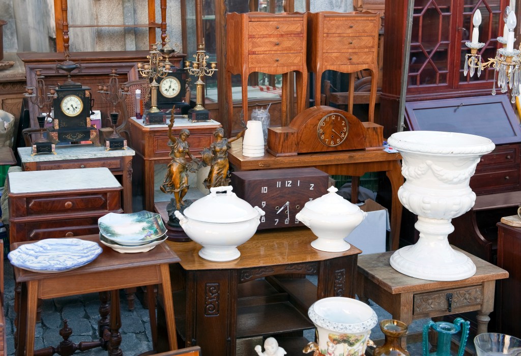 mercado-antigüedades-sierra-madrid