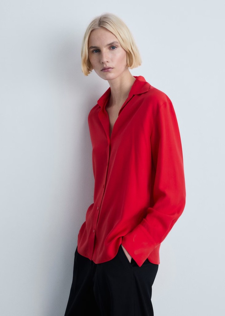 blusa-zara-san-valentín-2025