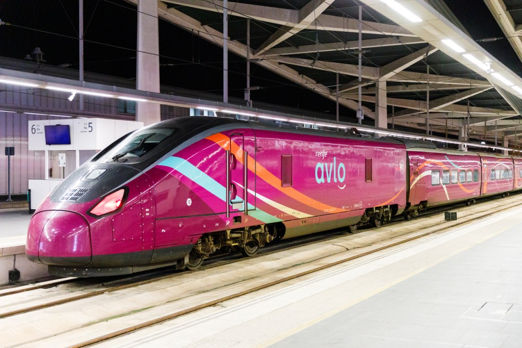 viajes-fallas-tren-valencia-ofertas-renfe