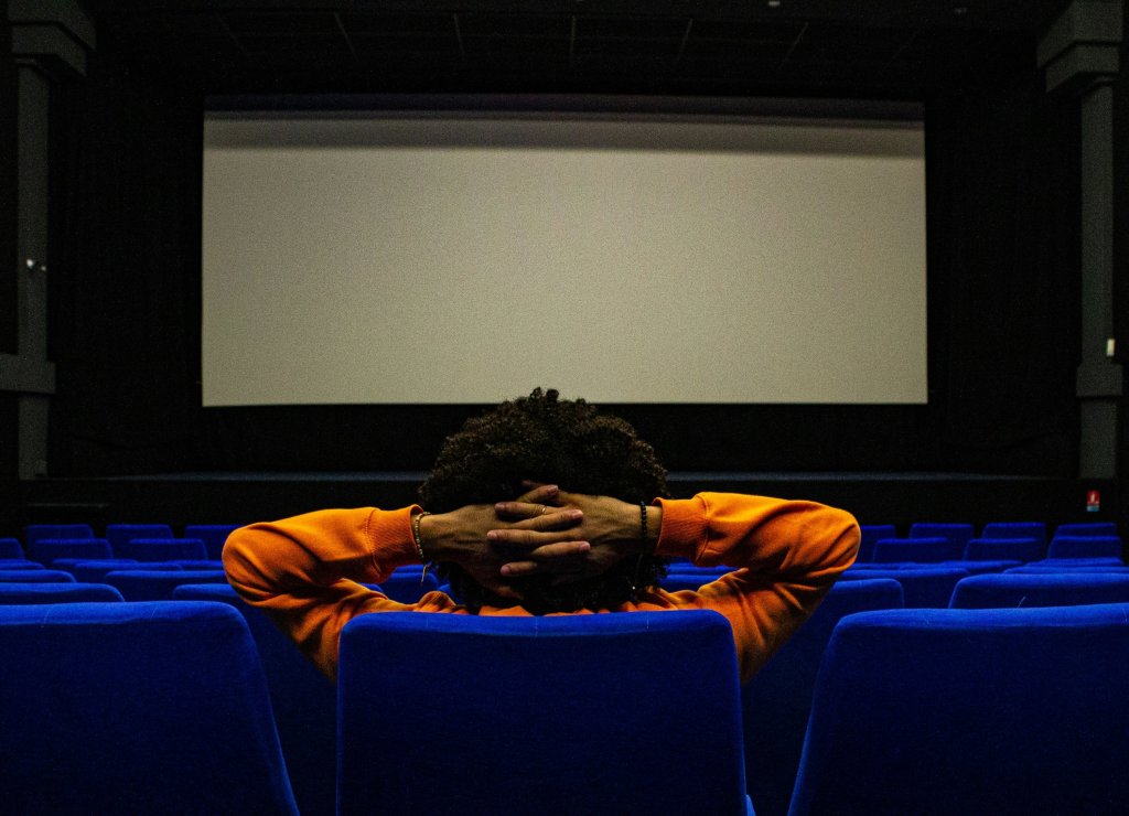 Dónde ver las películas nominadas a los Goya 2025 antes de la gala: la sala de Madrid que las proyecta en pantalla grande por poco más de 3 euros