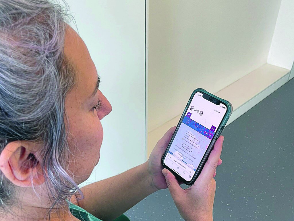 aplicación-movil-dolor-cancer-de-mama