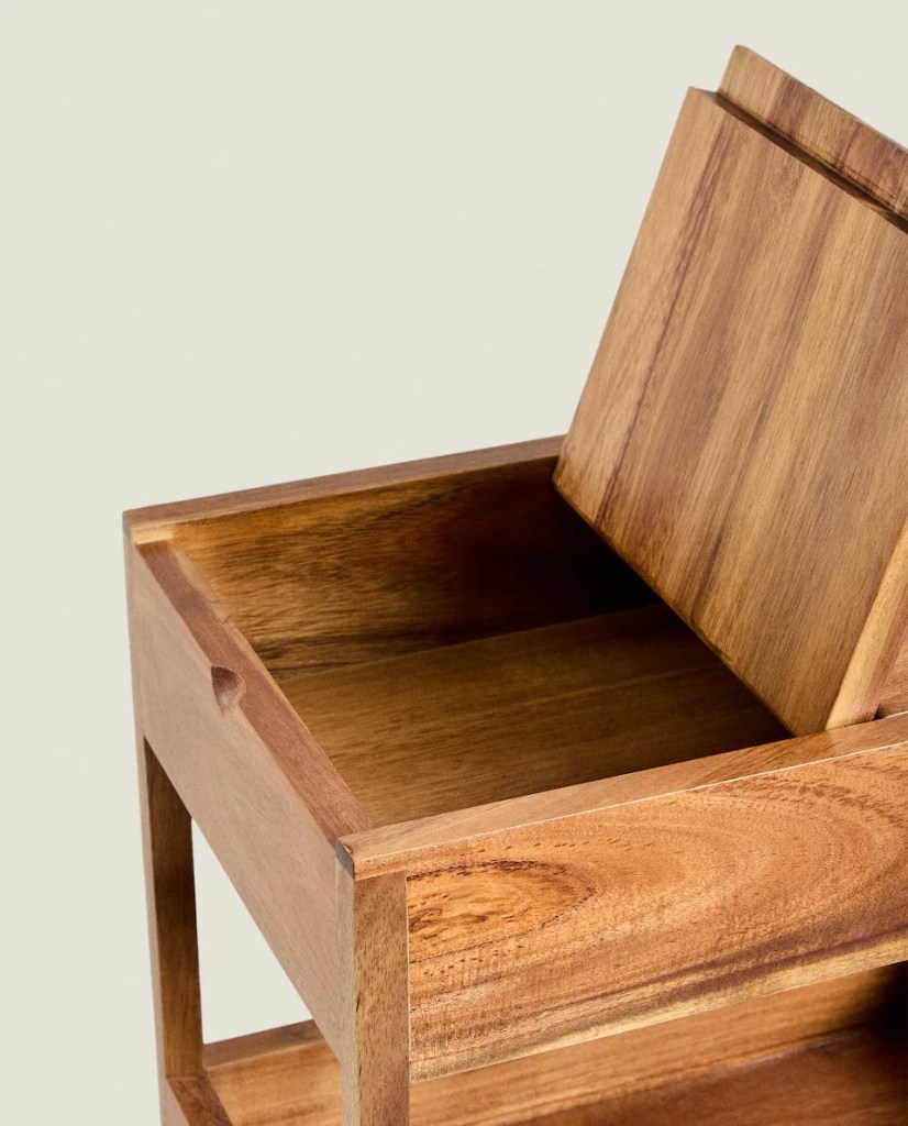 mueble-de-almacenaje-con-ruedas-zara-home