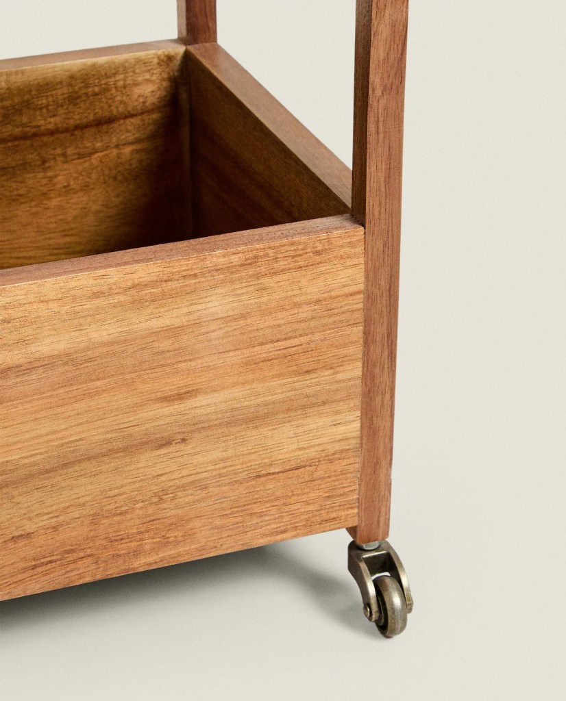 mueble-de-almacenaje-con-ruedas-zara-home
