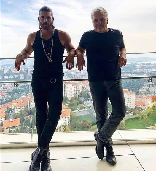 can-yaman-chantaje