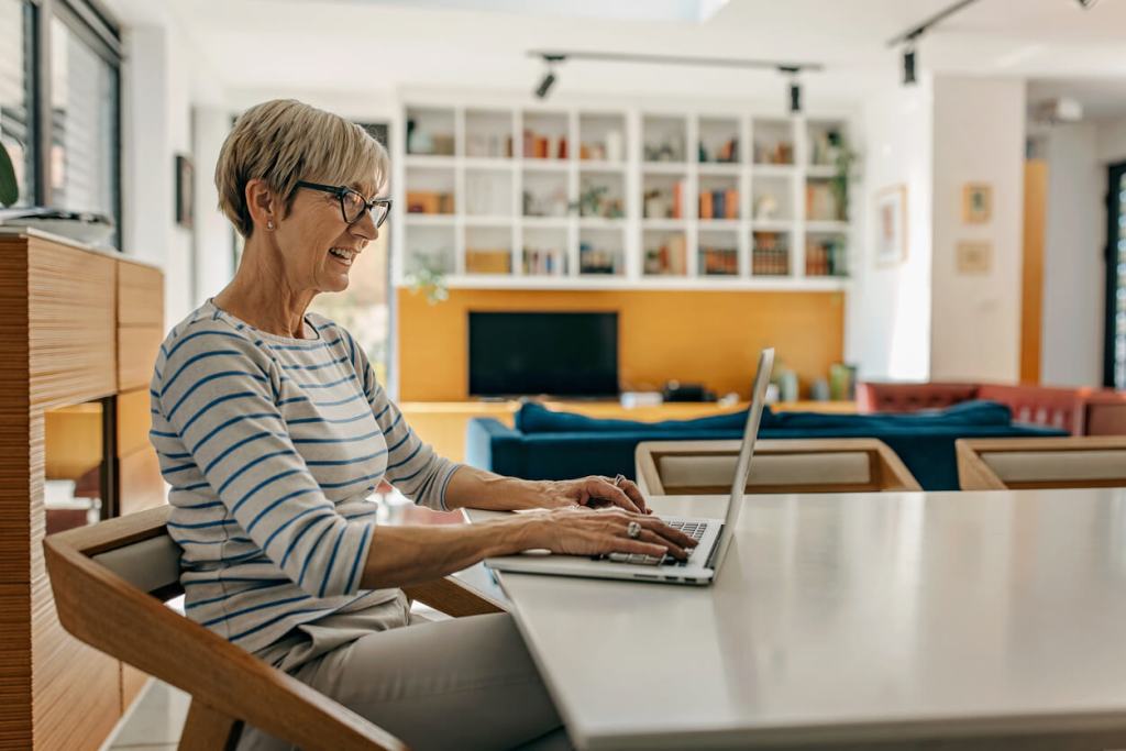 La página del Imserso vuelve a la normalidad tras un breve parón - Fuente: iStock
