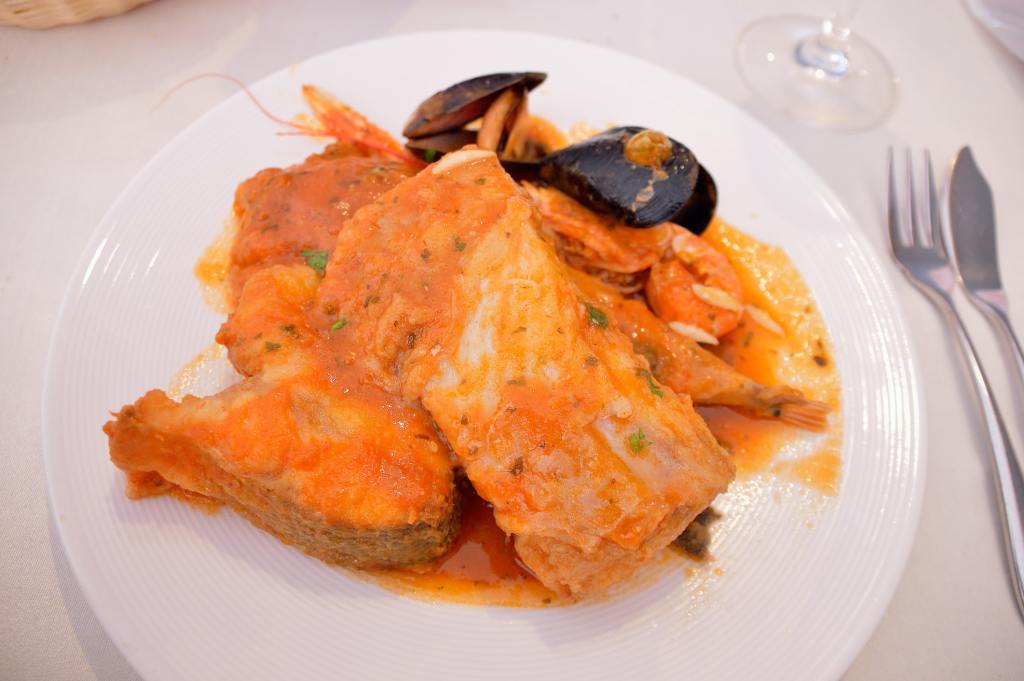 dieta-rica-en-pescado-zarzuela