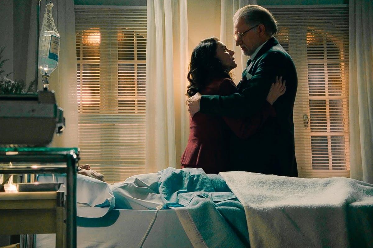 Digna (Ana Fernández) y Damián (Nancho Novo) en 'Sueños de libertad'.- Atresmedia