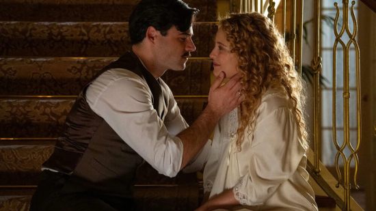 Manuel (Arturo García Sancho) y Jana (Ana Garcés) en 'La Promesa' .- RTVE