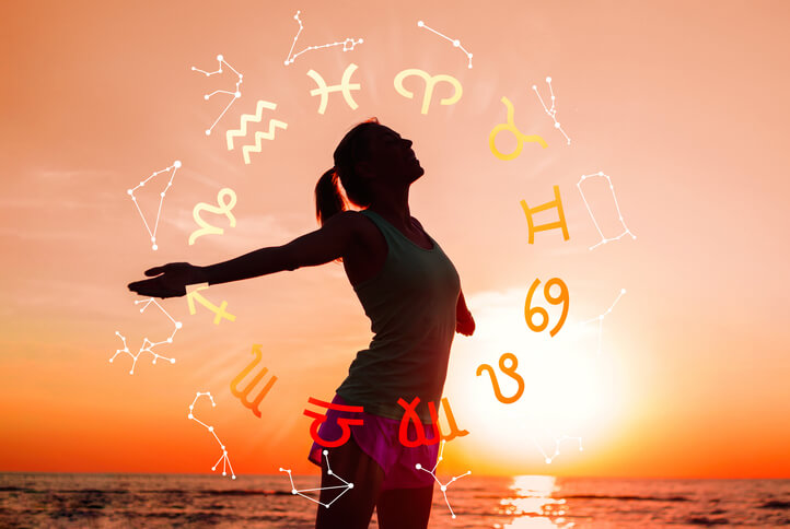 Esta es la razón por la que seguimos leyendo horóscopos según lo que dice la astrología sobre nuestra búsqueda de sentido - Fuente: iStock