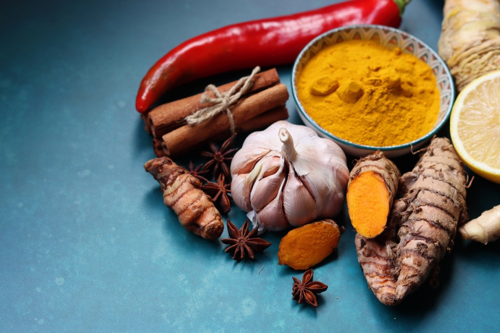 alimentos-mejoran-salud-hormonal