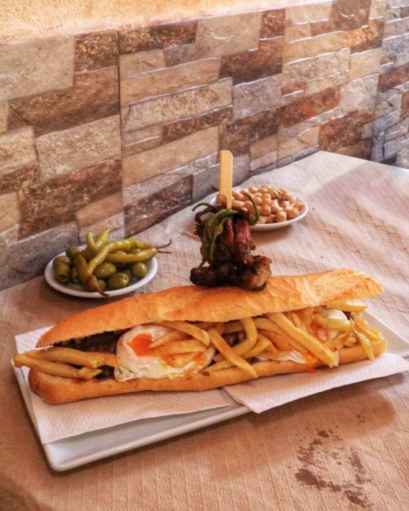 Comunicado urgente para foodies: el mejor bocadillo de España en 2025 cuesta solo 8 euros y se sirve sólo dos días a la semana en Valencia