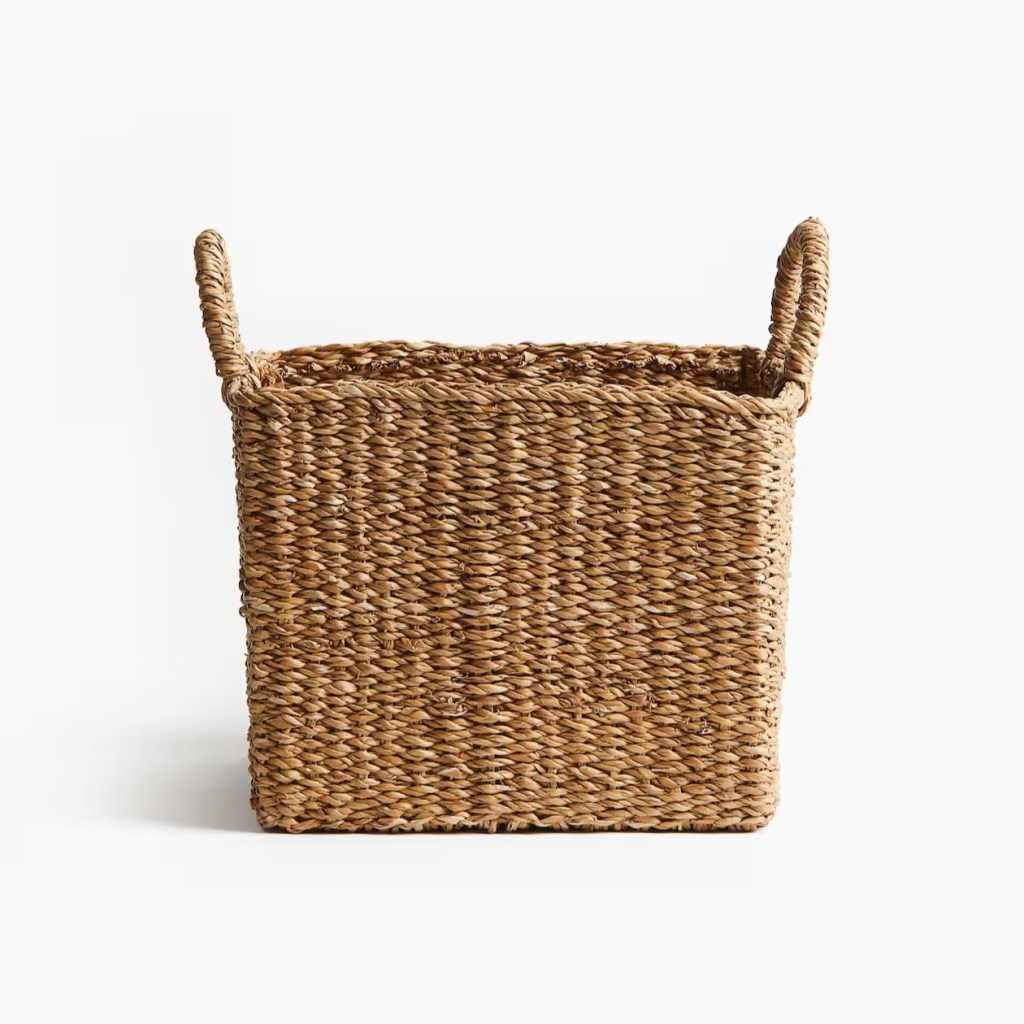 cesto-mimbre-verano-marie-kondo-orden