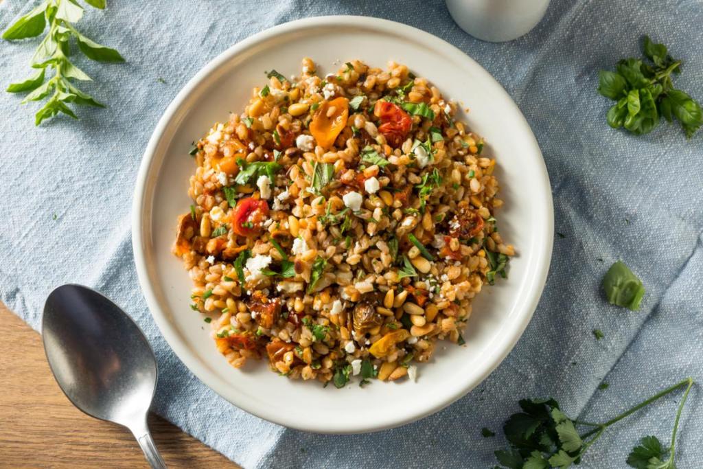 ensalada-eva-longoria-favorita-verano-farro