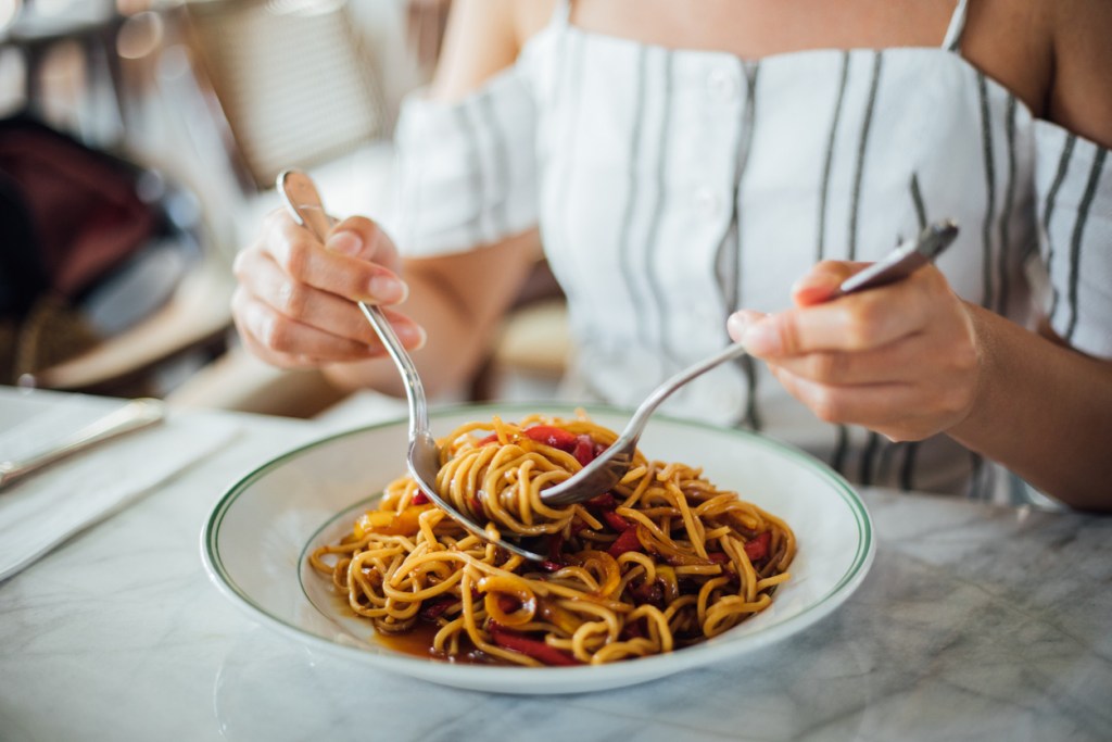 pasta-felicidad-estudio-carbohidratos