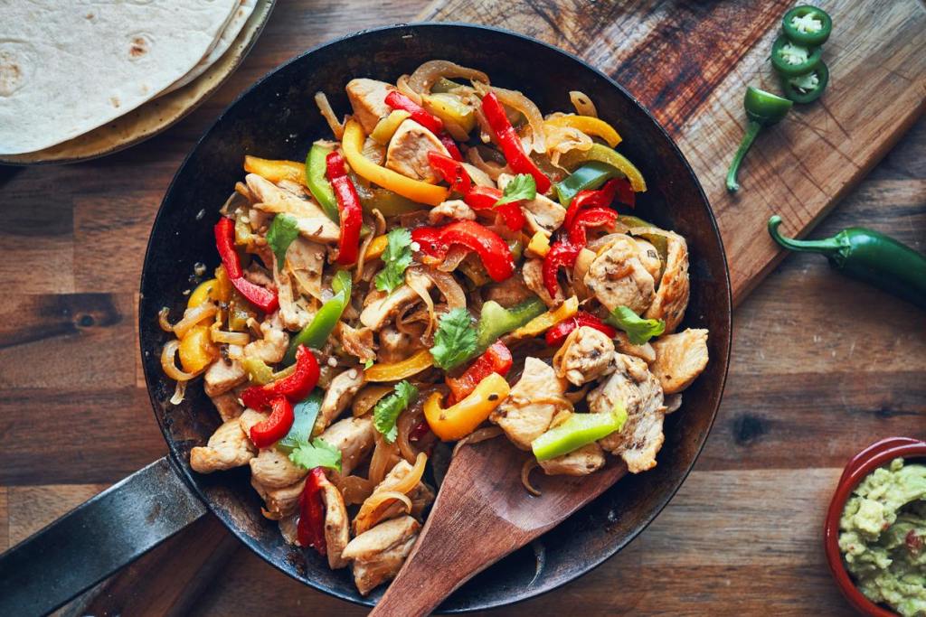 5-recetas-aprovechamiento-pollo-para-el-dia-siguiente