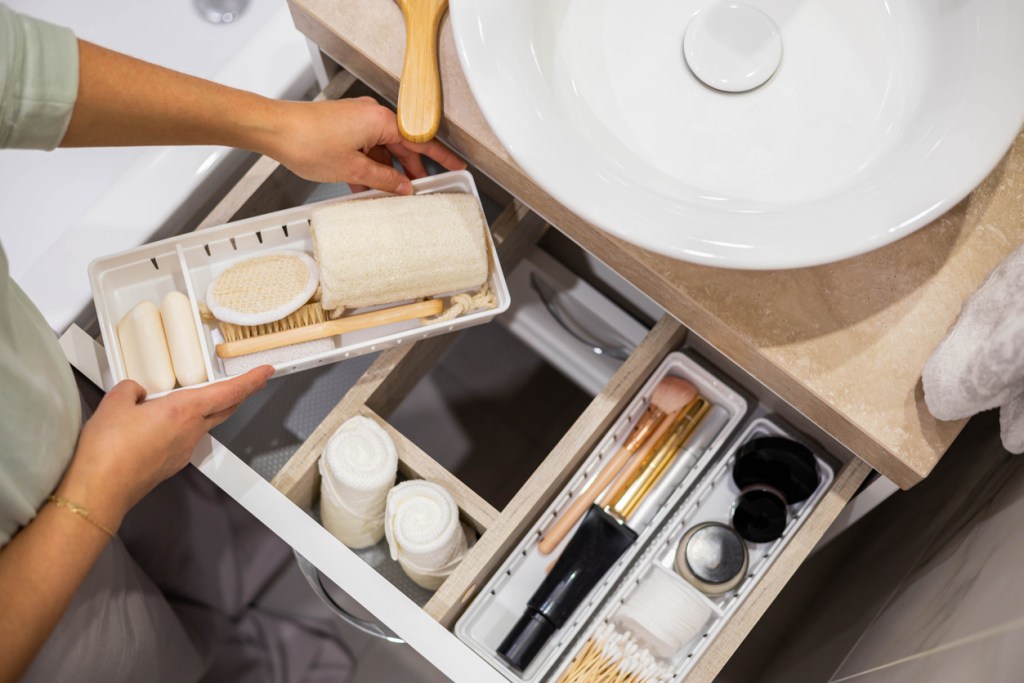 organiza-cajones-baño-experta-española