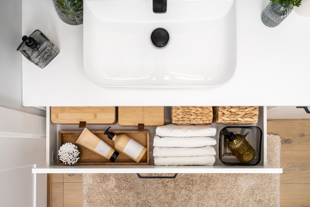 organiza-cajones-baño-experta-española