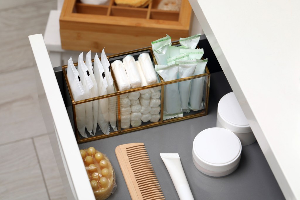 organiza-cajones-baño-experta-española