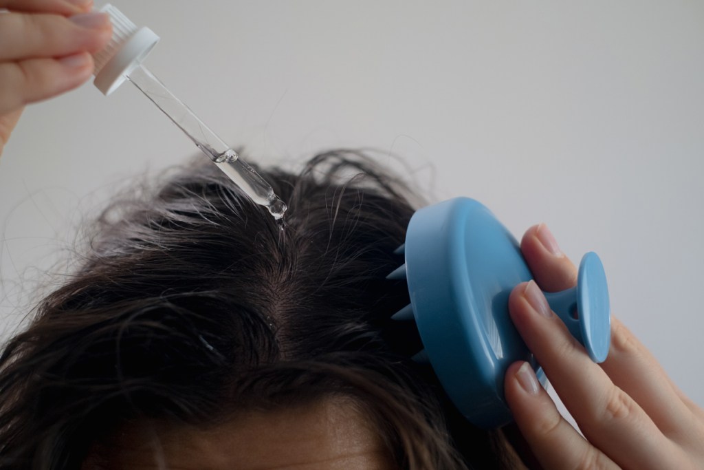 serum-anticaida-para-cuidar-pelo-otoño-caida-estacional