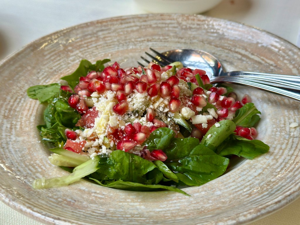 siete-recetas-variadas-con-granada-fruta-temporada