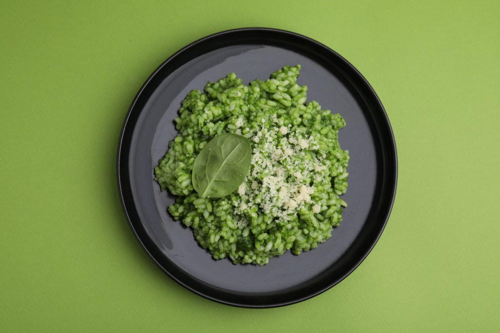ideas-risotto-integral-verdura-temporada-ligeros-sanos